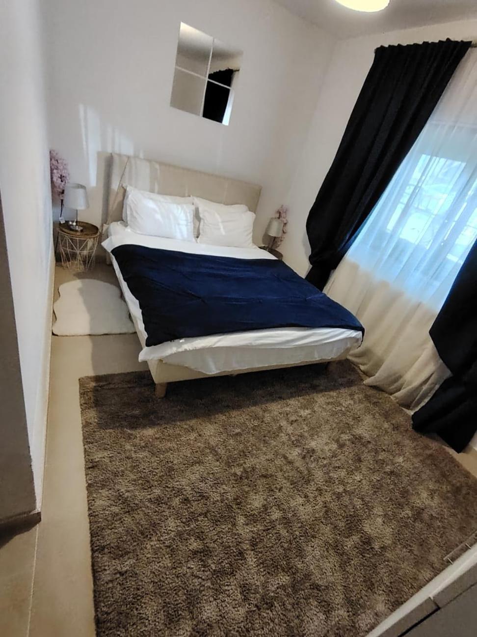 Charm 2 Palas Apartment Jassy Zewnętrze zdjęcie